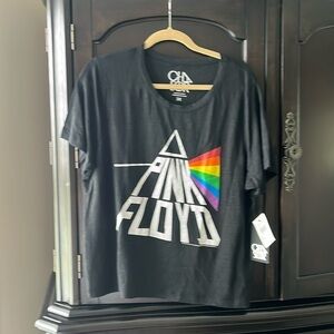 Chaser, Pink Floyd graphic tee
